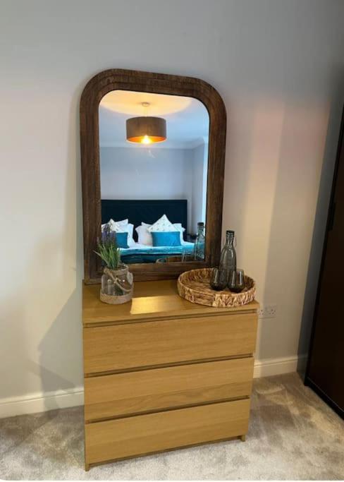 Вілла Adam'S Place, Watford Wd17 2Py Екстер'єр фото
